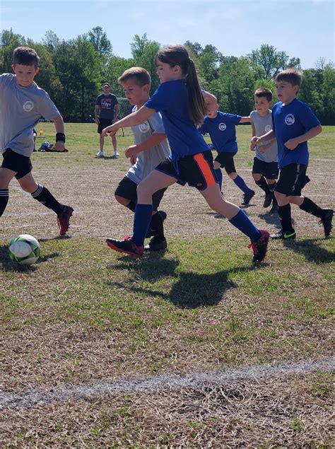 SOCCER LEAGUE U10 .